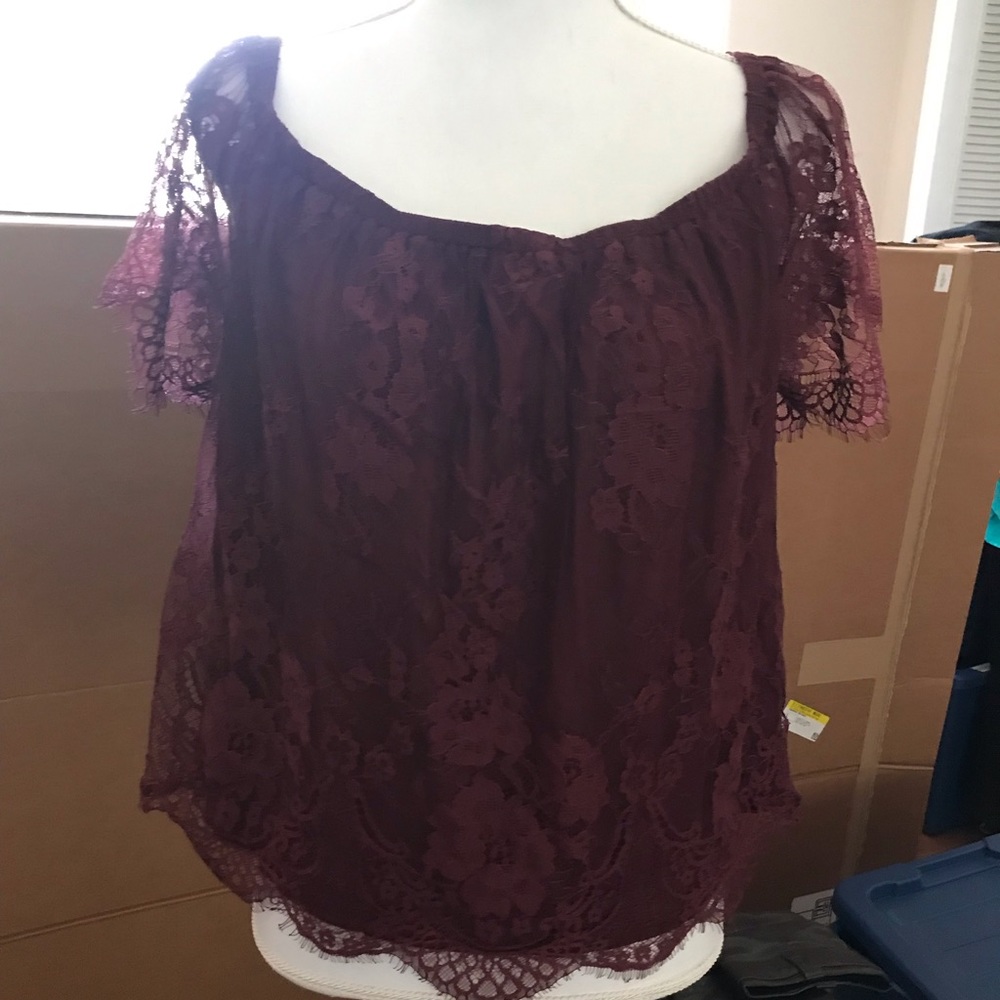 NWT American Eagle burgundy lace blouse sz. L